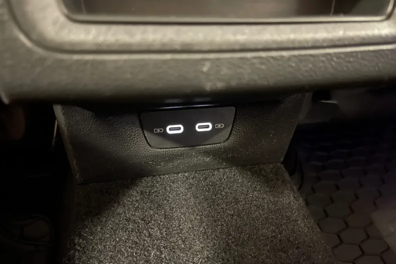 Volkswagen Golf din 2021 cu 148.790 km - oferta VOL208593 - foto 25