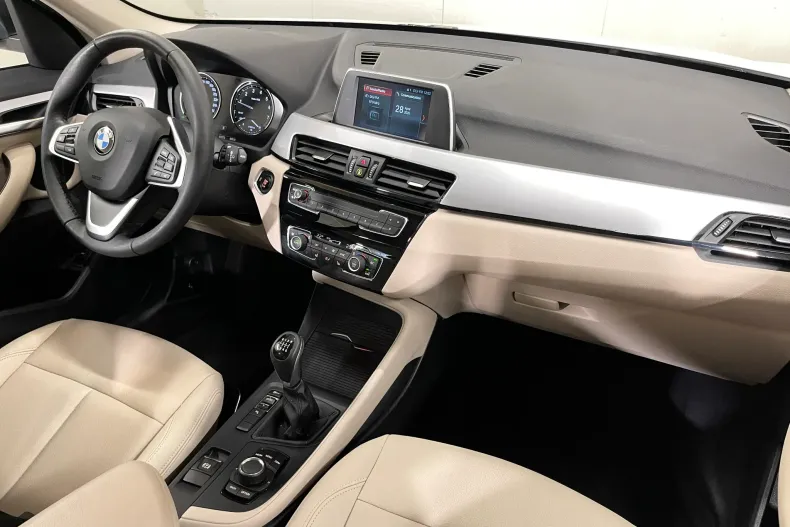 BMW X1 (Seria X) din 2022 cu 43.372 km - oferta BMW208595 - foto 8