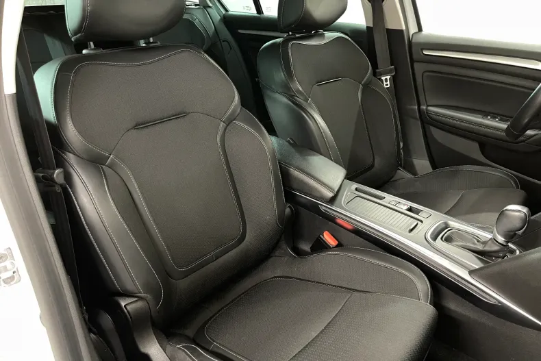 Renault Megane din 2021 cu 83.908 km - oferta REN208601 - foto 10