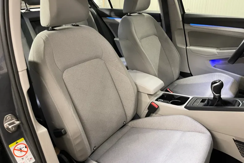 Volkswagen Golf din 2022 cu 58.500 km - oferta VOL208605 - foto 10