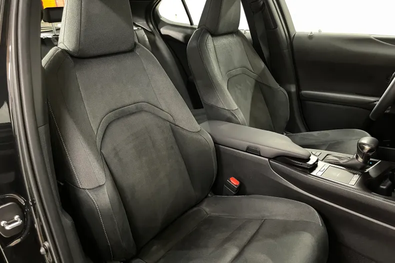 Lexus UX din 2022 cu 46.989 km - oferta LEX208607 - foto 8