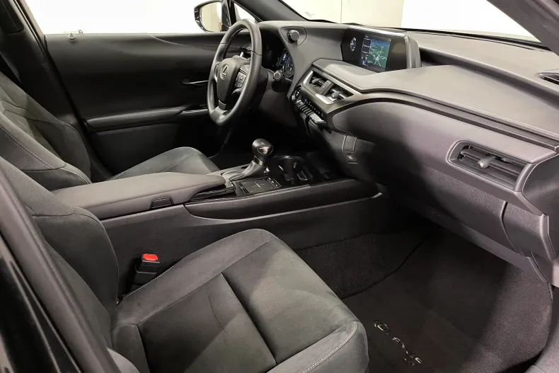 Lexus UX din 2022 cu 46.989 km - oferta LEX208607 - foto 9