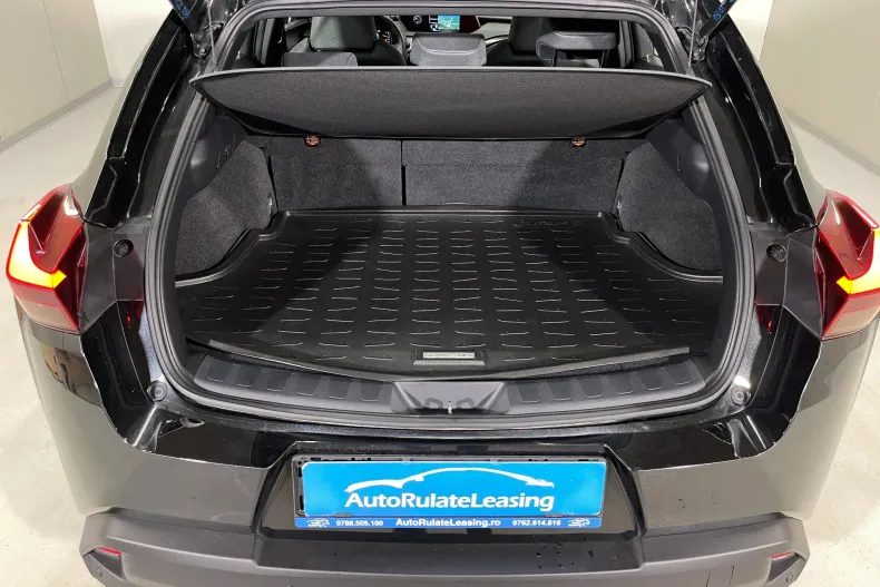 Lexus UX din 2022 cu 46.989 km - oferta LEX208607 - foto 11