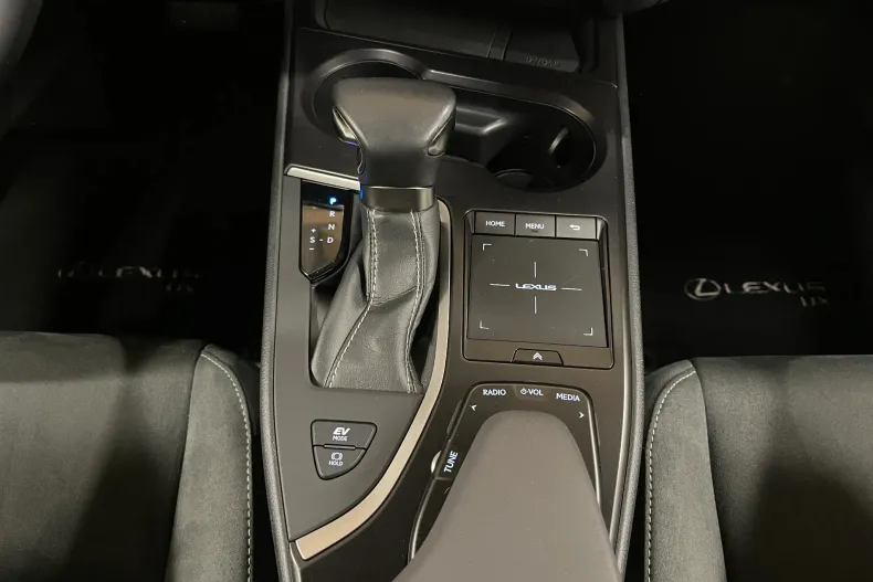 Lexus UX din 2022 cu 46.989 km - oferta LEX208607 - foto 19