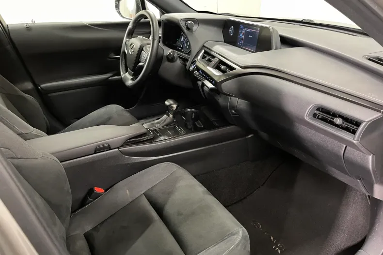 Lexus UX din 2020 cu 57.874 km - oferta LEX208608 - foto 10