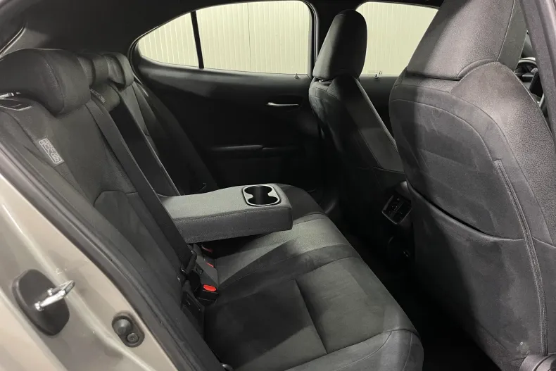 Lexus UX din 2020 cu 57.874 km - oferta LEX208608 - foto 11