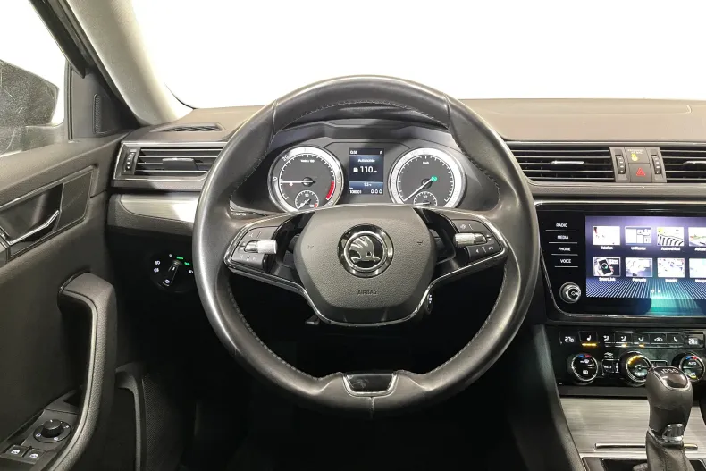 Skoda Superb din 2021 cu 106.001 km - oferta SKO208610 - foto 6