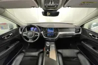Volvo XC60 din 2021 cu 156.408 km - oferta VOL208611 - foto 8