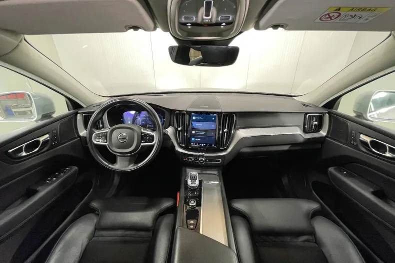Volvo XC60 din 2021 cu 156.408 km - oferta VOL208611 - foto 8