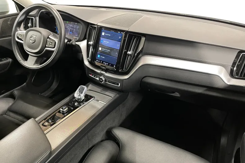 Volvo XC60 din 2021 cu 156.408 km - oferta VOL208611 - foto 9