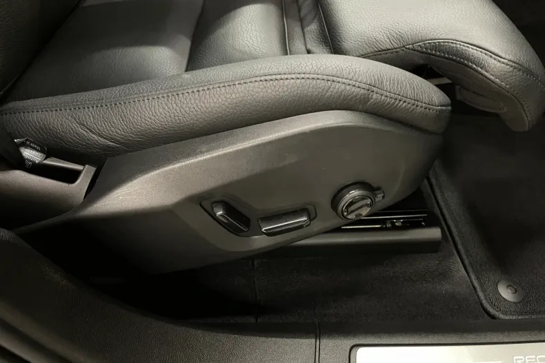 Volvo XC60 din 2021 cu 156.408 km - oferta VOL208611 - foto 27
