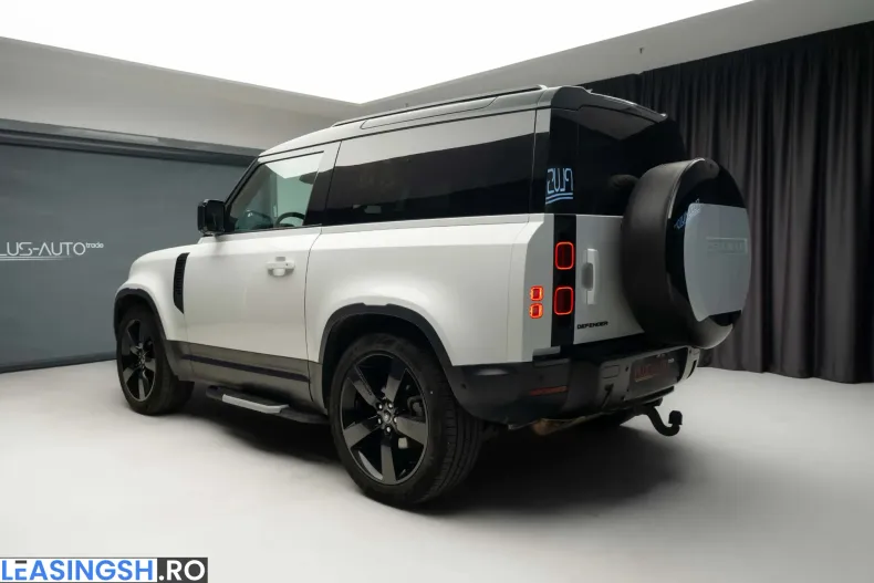 Land Rover Defender din 2021 cu 39.926 km - oferta LAN208617 - foto 4