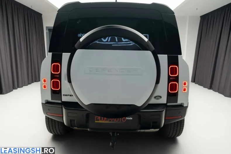 Land Rover Defender din 2021 cu 39.926 km - oferta LAN208617 - foto 5