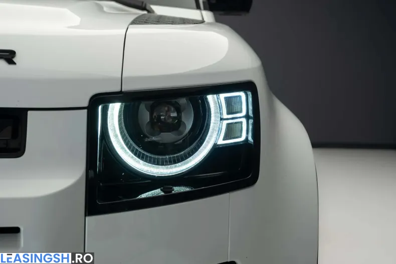 Land Rover Defender din 2021 cu 39.926 km - oferta LAN208617 - foto 10