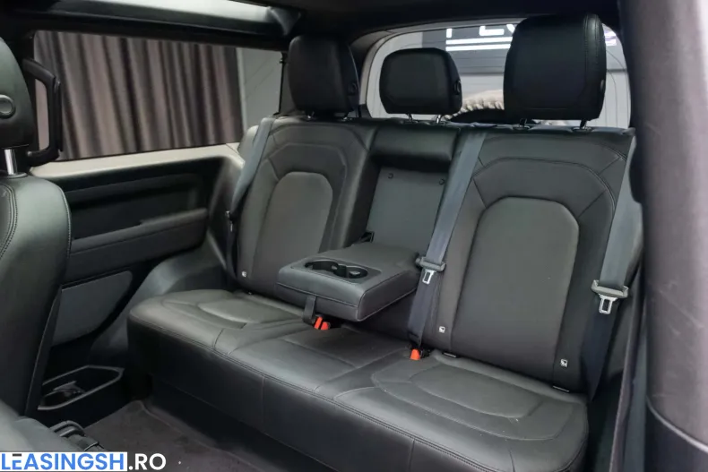 Land Rover Defender din 2021 cu 39.926 km - oferta LAN208617 - foto 31