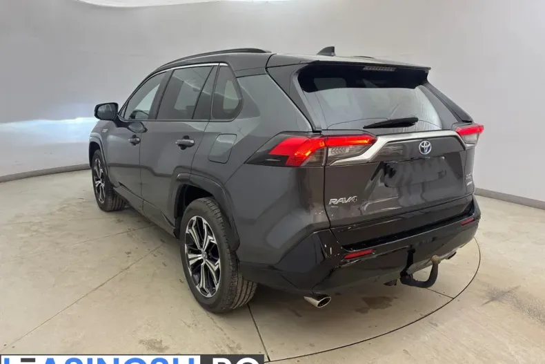 Toyota RAV4 din 2021 cu 115.687 km - oferta TOY208618 - foto 3