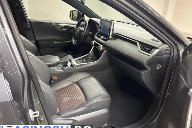 Toyota RAV4 din 2021 cu 115.687 km - oferta TOY208618 - foto 6