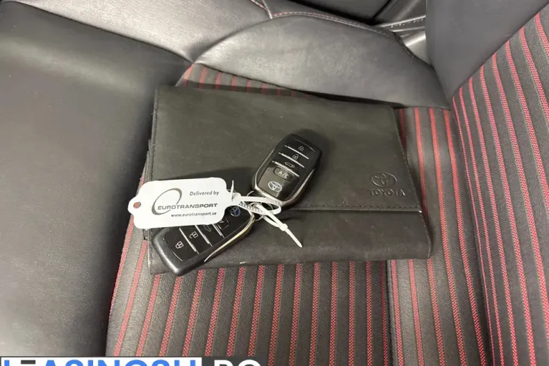 Toyota RAV4 din 2021 cu 115.687 km - oferta TOY208618 - foto 8