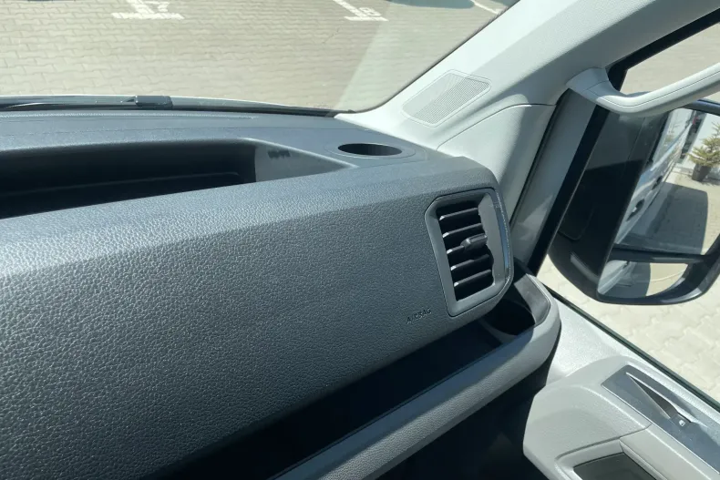 Volkswagen Crafter din 2026 cu 1 km - oferta VOL208623 - foto 19