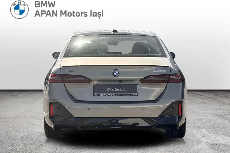BMW 530e (Seria 5) din 2026 cu 1 km - oferta BMW208632 - foto 5