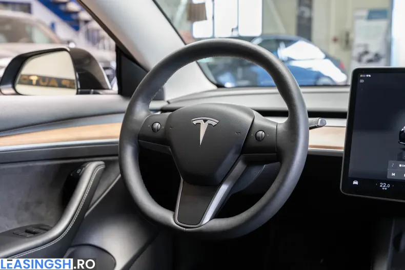 Tesla Model 3 din 2022 cu 127.616 km - oferta TES208642 - foto 13