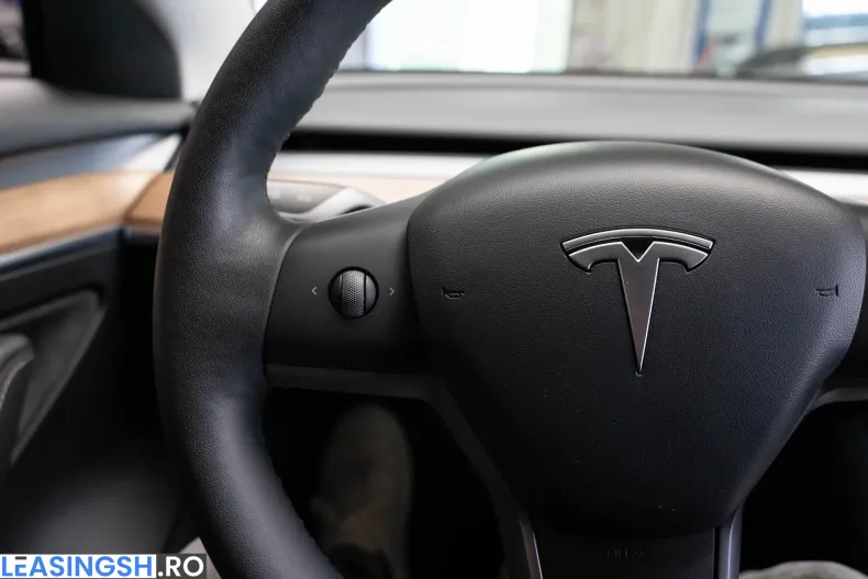 Tesla Model 3 din 2022 cu 127.616 km - oferta TES208642 - foto 24
