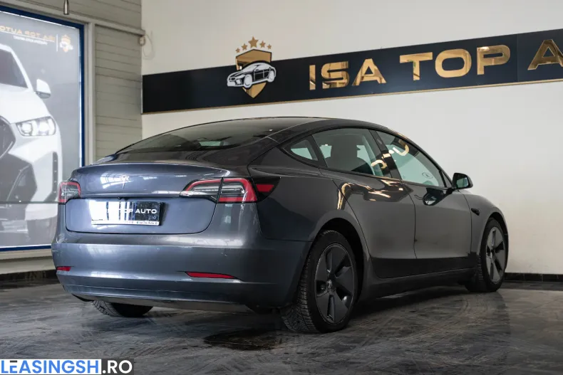Tesla Model 3 din 2021 cu 121.047 km - oferta TES208643 - foto 4