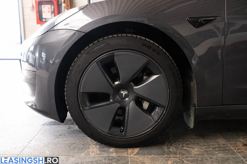 Tesla Model 3 din 2021 cu 121.047 km - oferta TES208643 - foto 9