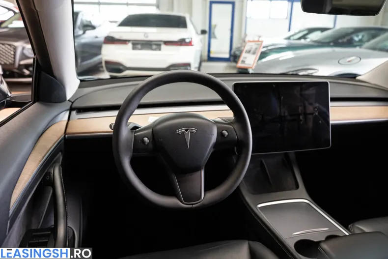 Tesla Model 3 din 2021 cu 121.047 km - oferta TES208643 - foto 25