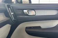 Volvo XC40 din 2020 cu 79.900 km - oferta VOL208646 - foto 18