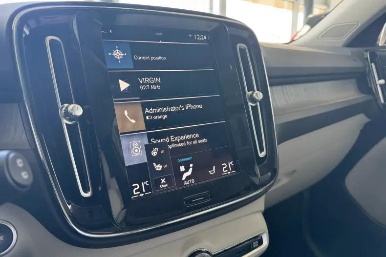 Volvo XC40 din 2020 cu 79.900 km - oferta VOL208646 - foto 19