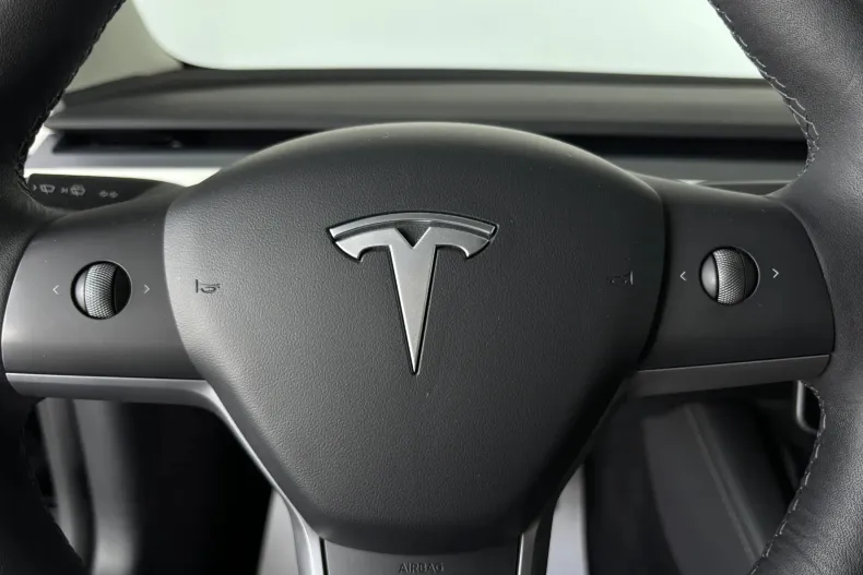 Tesla Model 3 din 2022 cu 90.300 km - oferta TES208650 - foto 17