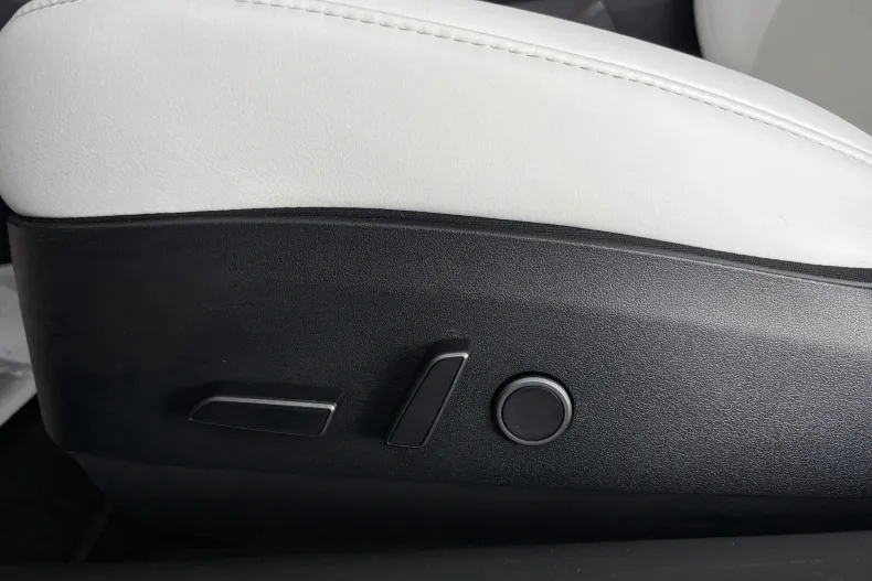 Tesla Model 3 din 2022 cu 90.300 km - oferta TES208650 - foto 21