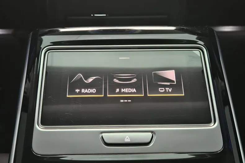 Audi A8 din 2020 cu 77.965 km - oferta AUD208653 - foto 21