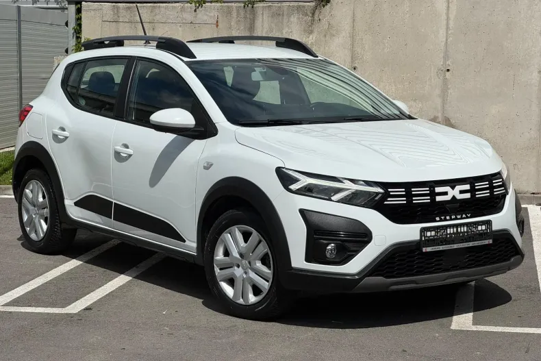 Dacia Sandero Stepway din 2023 cu 47.519 km - oferta DAC208660 - foto 2