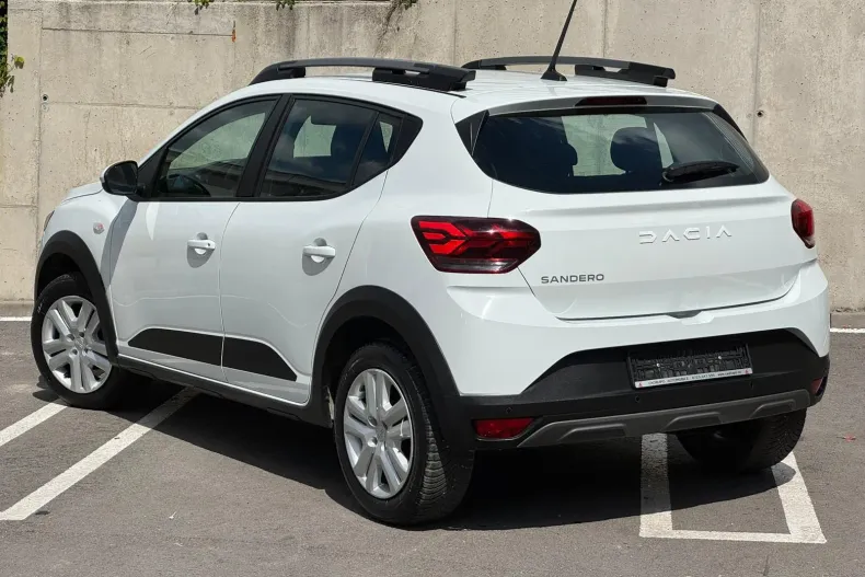 Dacia Sandero Stepway din 2023 cu 47.519 km - oferta DAC208660 - foto 7