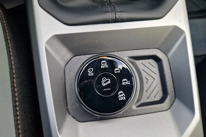 Dacia Duster din 2024 cu 24.710 km - oferta DAC208668 - foto 20