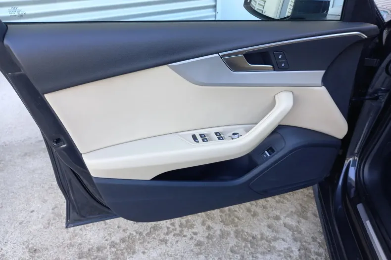 Audi A4 din 2022 cu 132.485 km - oferta AUD208671 - foto 18