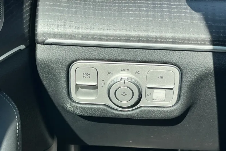 Mercedes-Benz GLE din 2022 cu 67.390 km - oferta MER208676 - foto 19