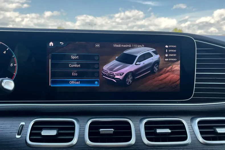 Mercedes-Benz GLE din 2022 cu 67.390 km - oferta MER208676 - foto 25