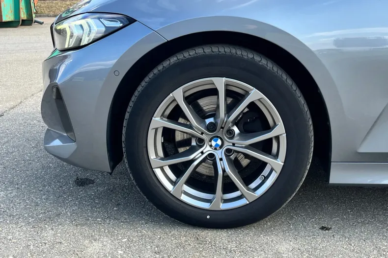 BMW 320d (Seria 3) din 2022 cu 123.212 km - oferta BMW208679 - foto 35