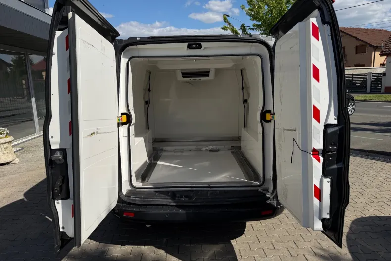 Ford Transit Custom din 2020 cu 137.153 km - oferta FOR208681 - foto 2
