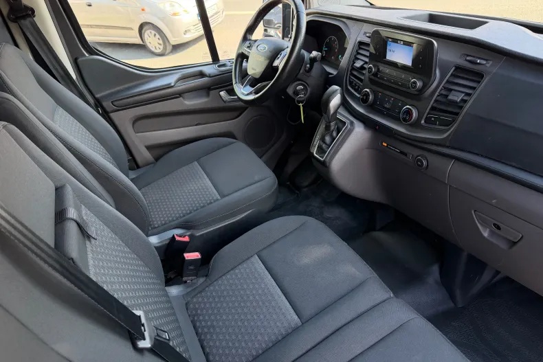 Ford Transit Custom din 2020 cu 137.153 km - oferta FOR208681 - foto 19