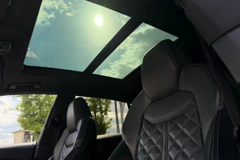 Audi Q8 din 2023 cu 86.035 km - oferta AUD208683 - foto 38