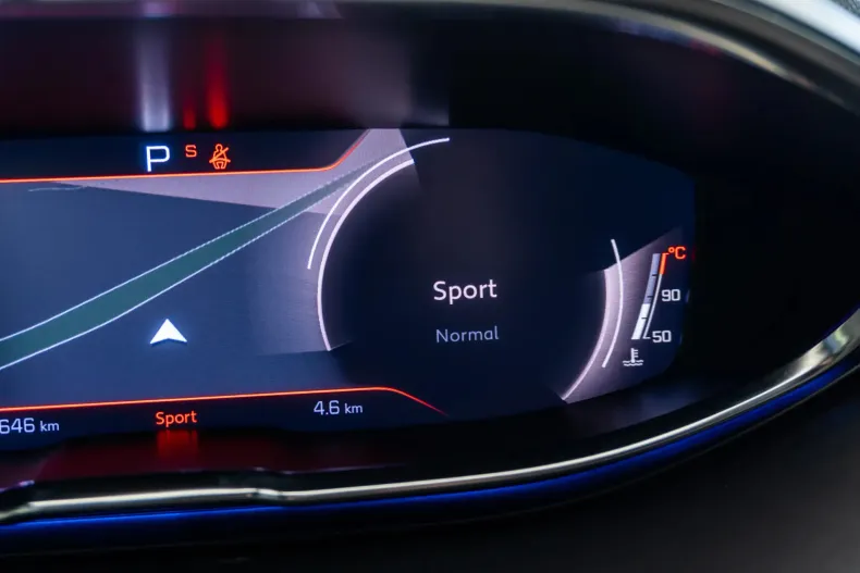 Peugeot 3008 din 2022 cu 124.644 km - oferta PEU208687 - foto 37
