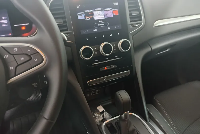 Renault Megane din 2025 cu 5 km - oferta REN208688 - foto 12