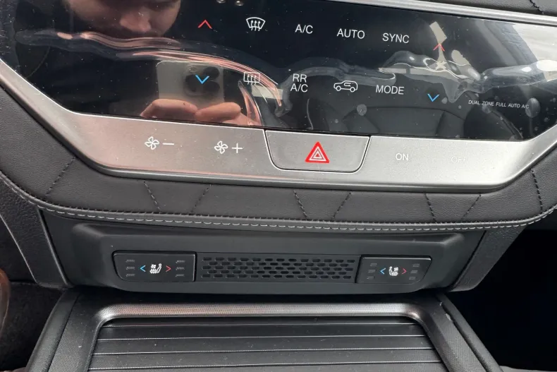 Ssangyong REXTON din 2025 cu 9.189 km - oferta SSA208691 - foto 21
