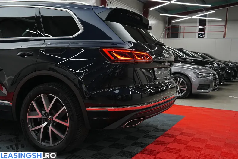 Volkswagen Touareg din 2021 cu 156.000 km - oferta VOL208695 - foto 31