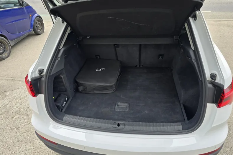 Audi Q3 din 2022 cu 99.500 km - oferta AUD208698 - foto 27