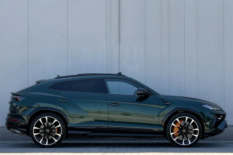 Lamborghini Urus din 2023 cu 45.379 km - oferta LAM208702 - foto 9